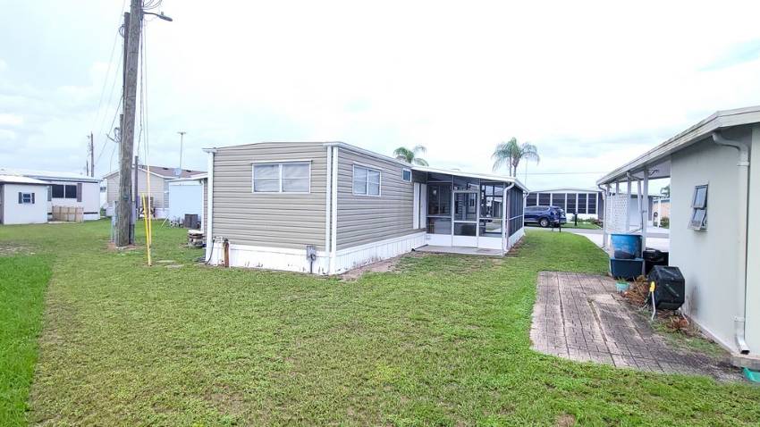 190 Orange Manor Drive a Winter Haven, FL Mobile or Manufactured Home for Sale